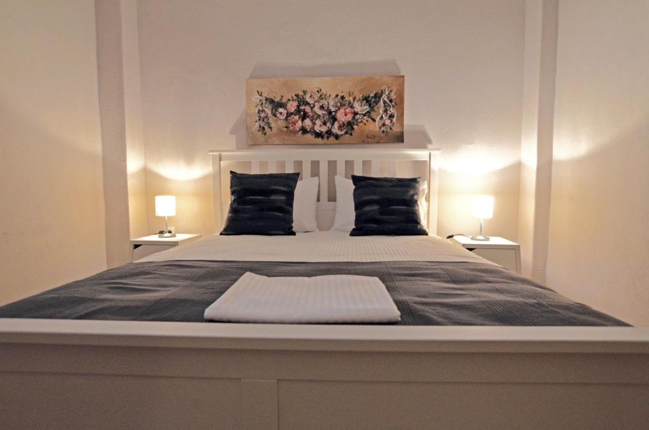 Orpheus Apartment